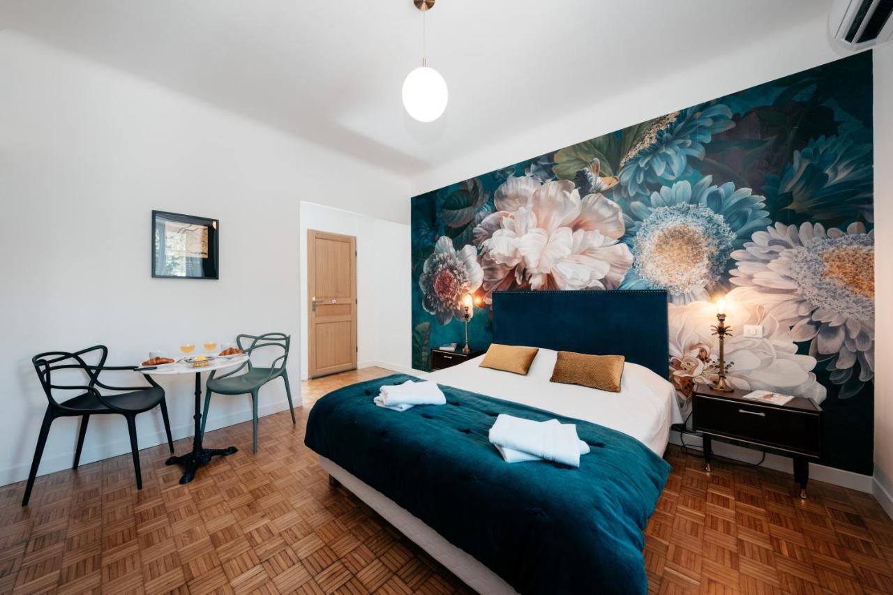 Les Precieuses Suites & Spa II Avignon Bagian luar foto
